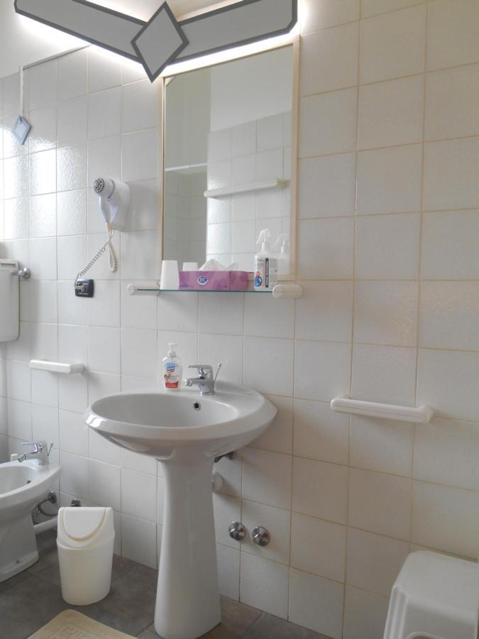 Bed and Breakfast Le Rose Malpensa Busto Arsizio Exteriér fotografie